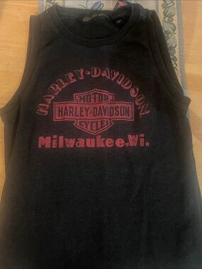 Harley-Davidson Black Tank Top with Red Milwaukee Logo/ size medium